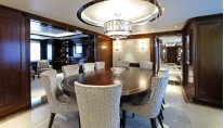 Seanna megayacht dining-001
